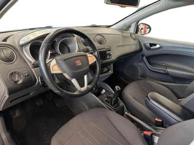 Seat Ibiza 1,2 TSI Copa Plus 2012, kuva 6/27