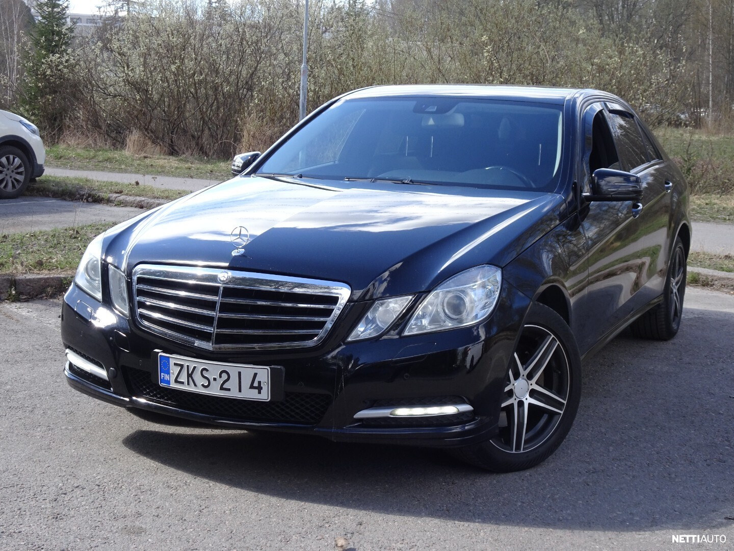 Mercedes-Benz E