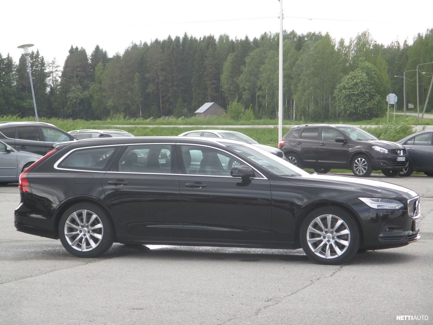 Volvo V90