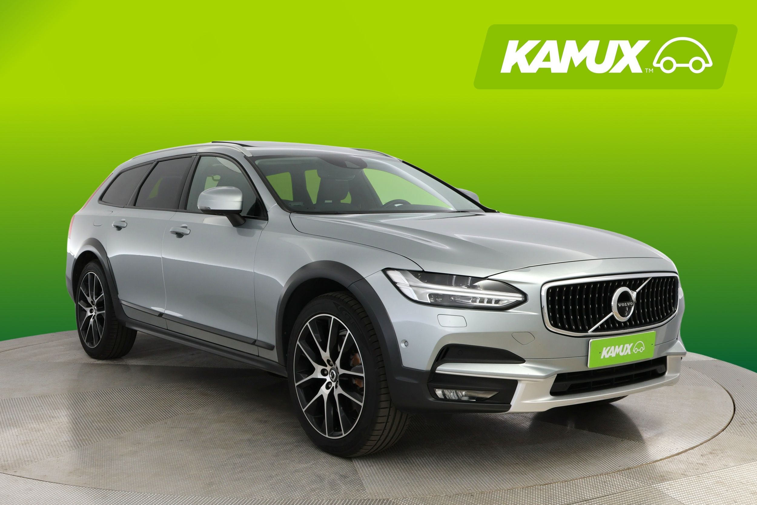 Volvo V90 Cross Country