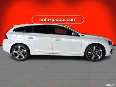 Volvo V60 2015, photo 5/39
