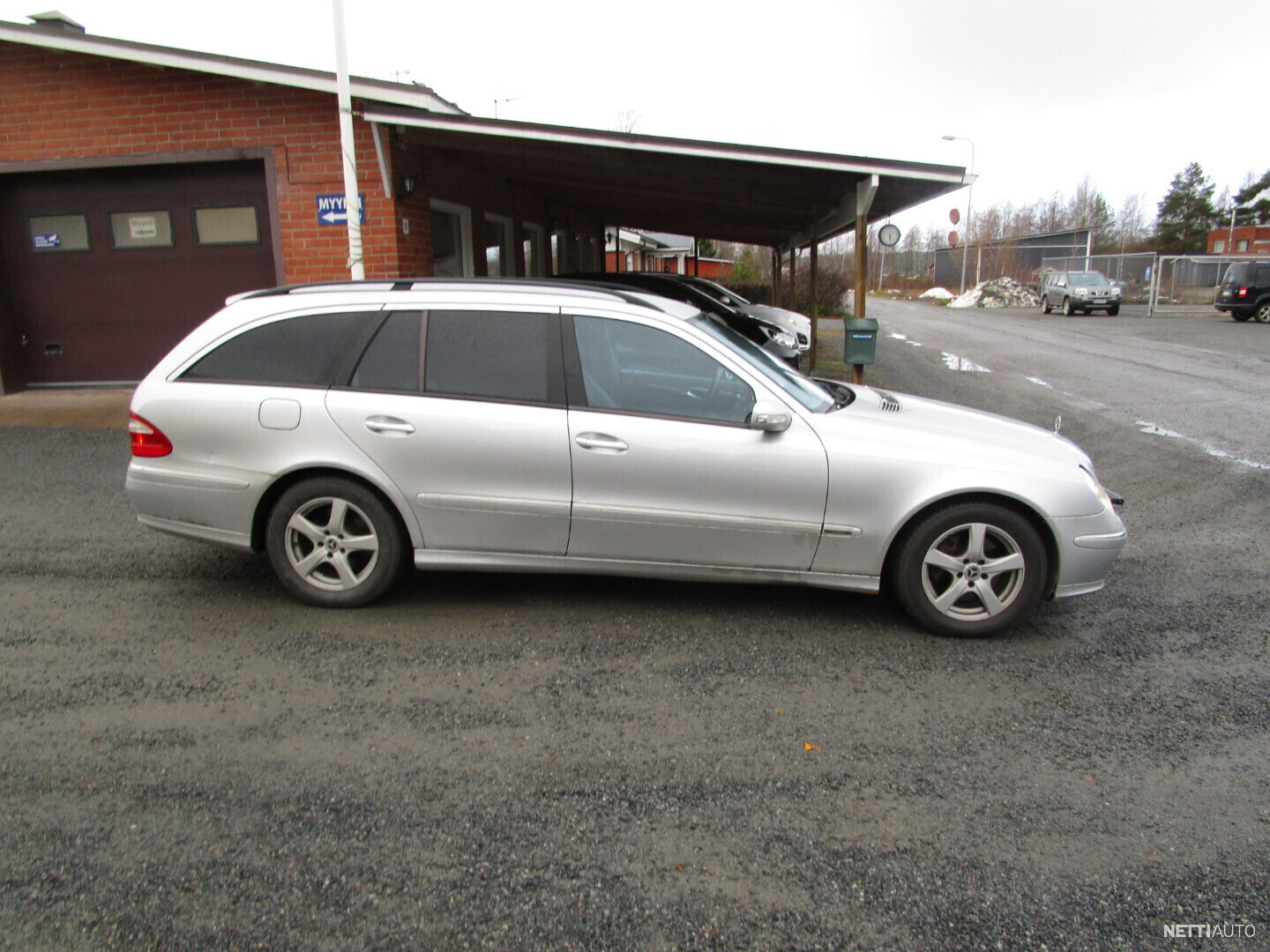 Mercedes-Benz E 2005, photo 5/14