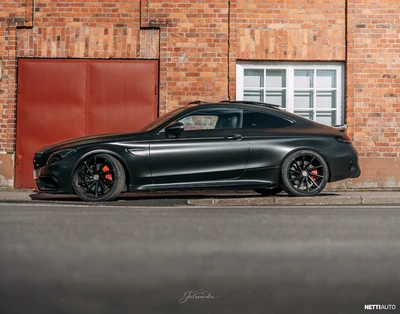 Mercedes-Benz C 63 AMG Burmester 2018, kuva 2/16