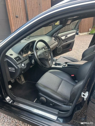 Mercedes-Benz C CDI 2008, kuva 7/9