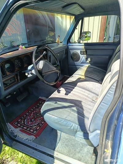 Dodge Pickup Ram 250 1988, photo 5/6