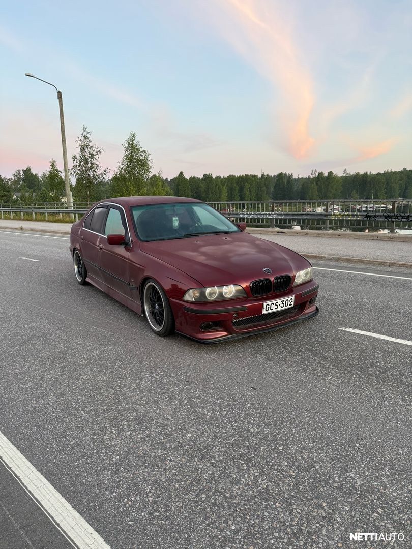 BMW 520