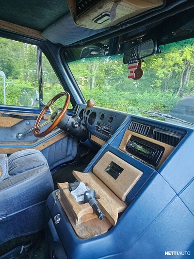 Chevrolet Chevy Van 350 1990, kuva 6/12