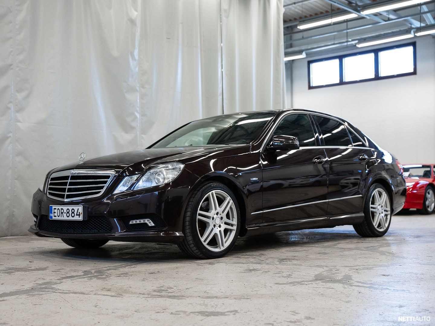 Mercedes-Benz E