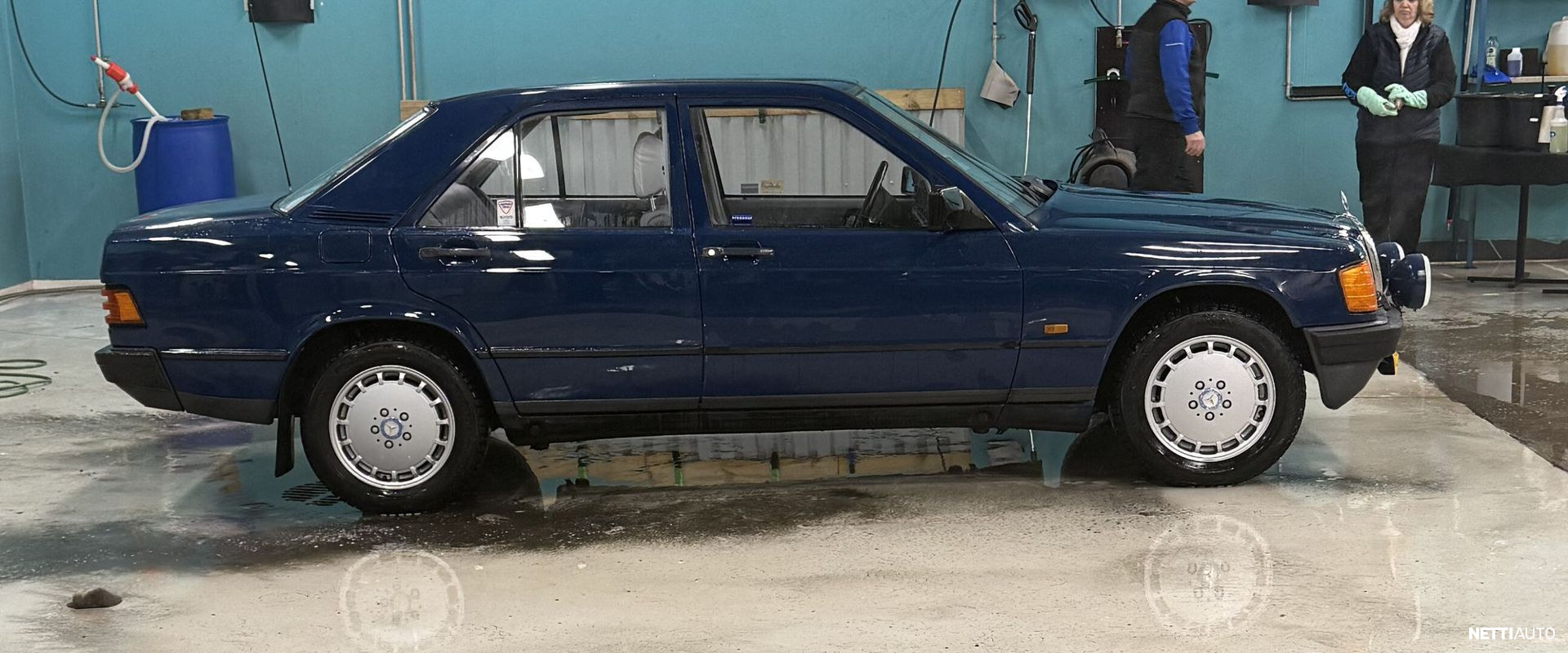 Mercedes-Benz 190