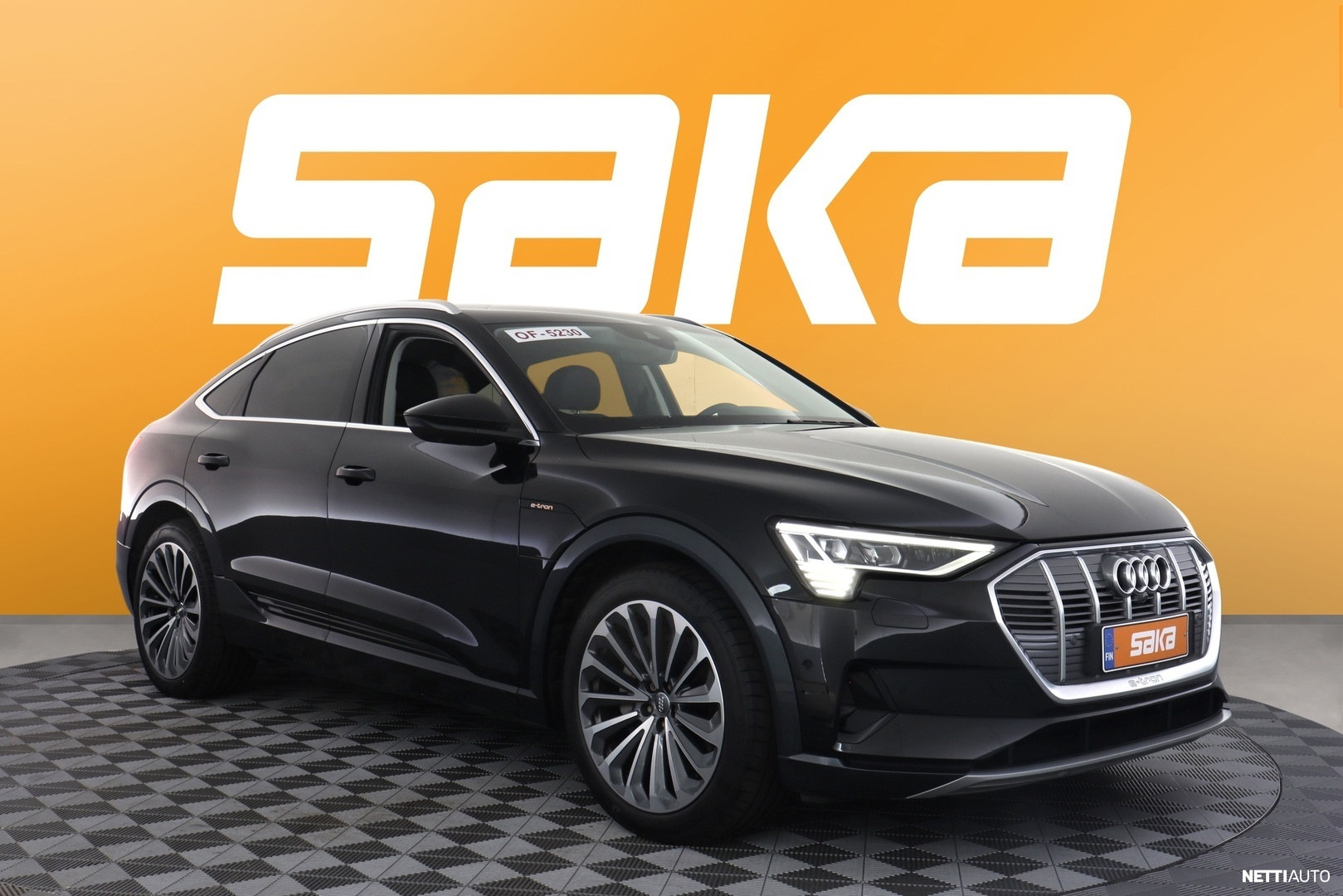Audi e-tron