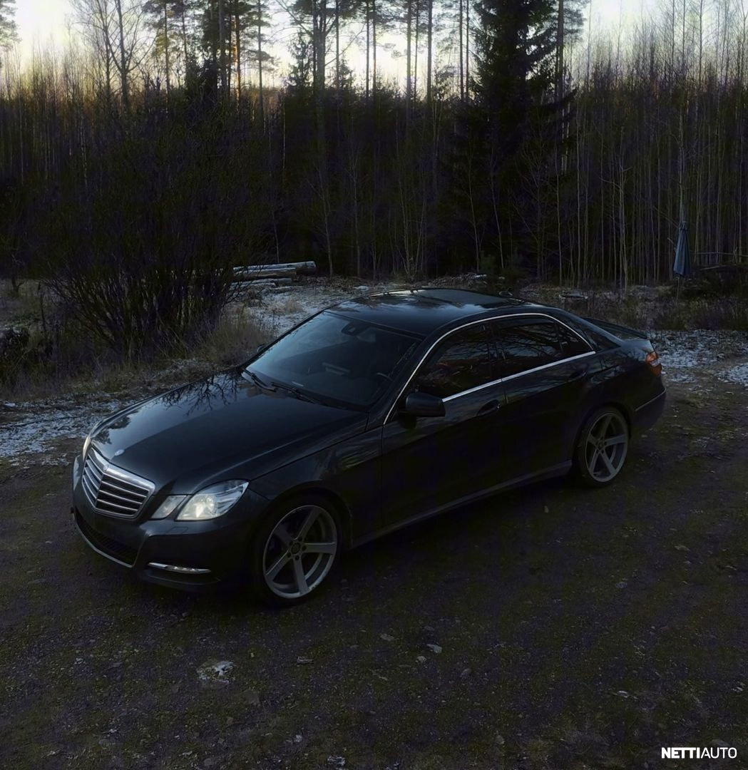 Mercedes-Benz E