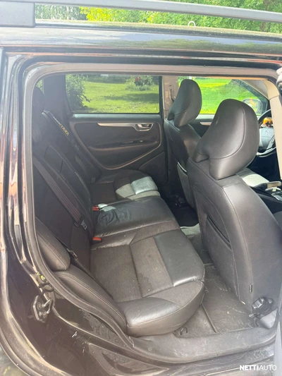 Volvo V70 2004, kuva 7/17