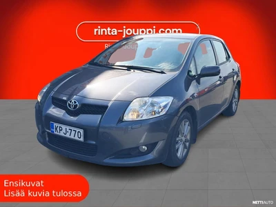 Toyota Auris 2009, photo 1/4