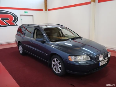 Volvo V70 2005, kuva 3/10