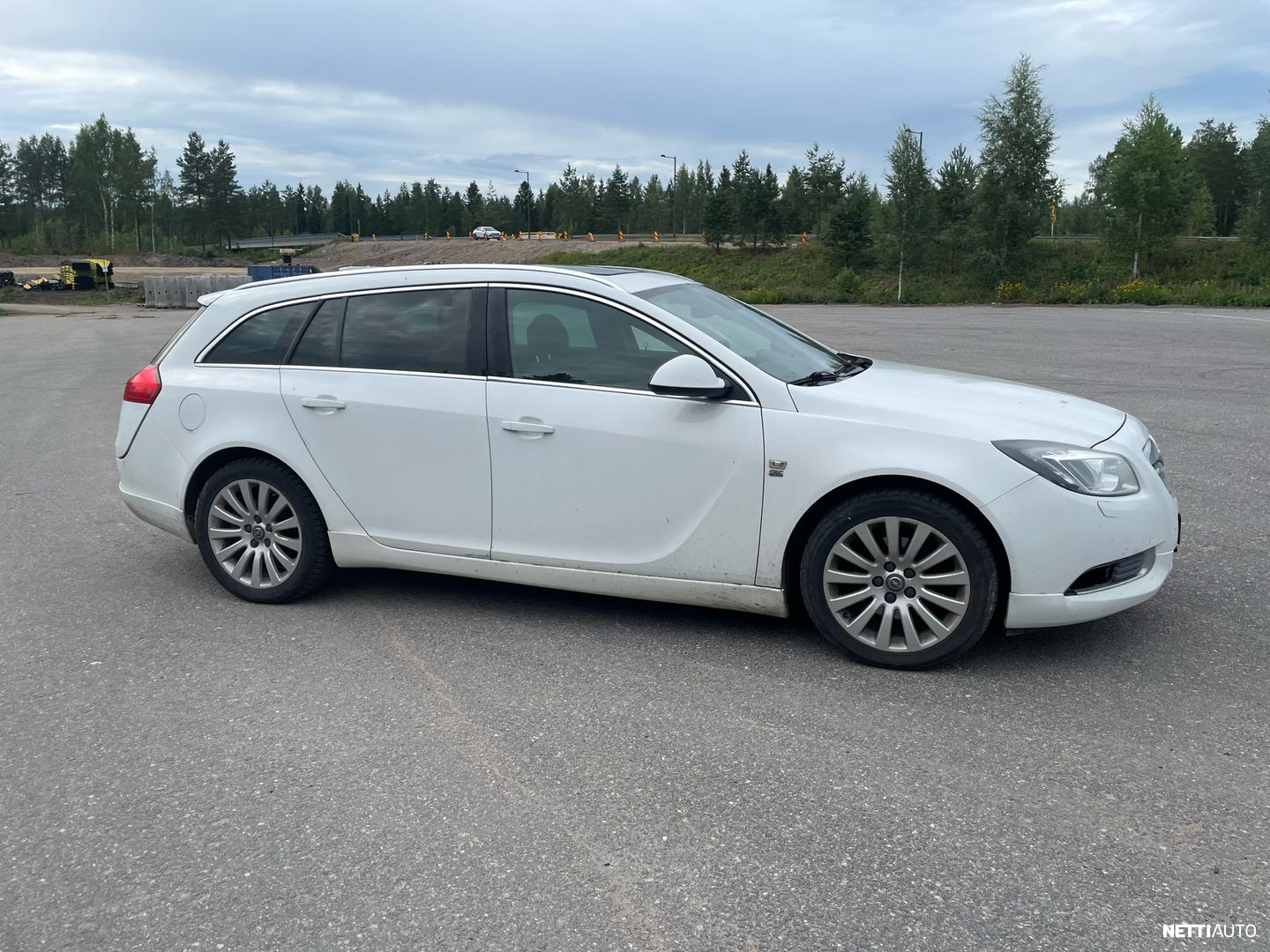 Opel Insignia 2012, photo 4/9