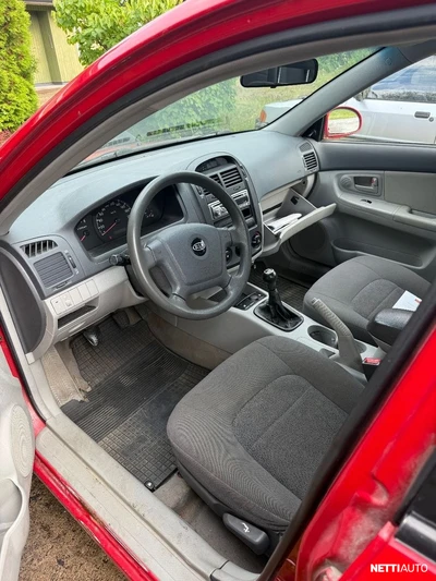 Kia Cerato 1,6 LX HB 5D 2006, photo 6/7