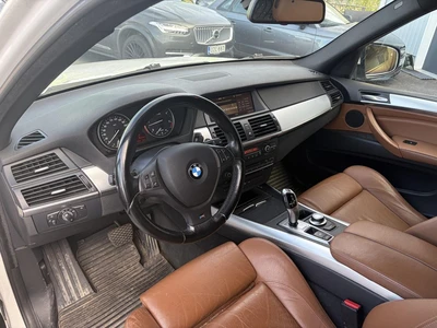 BMW X5 xDrive30d A E70 SAV M-sport 2009, photo 3/3