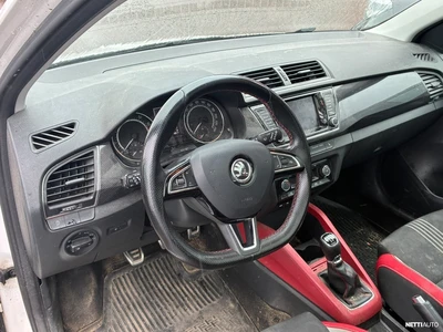 Skoda Fabia 2016, photo 3/4