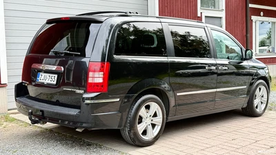 Chrysler Voyager 2,8 CRD 2011, kuva 6/17