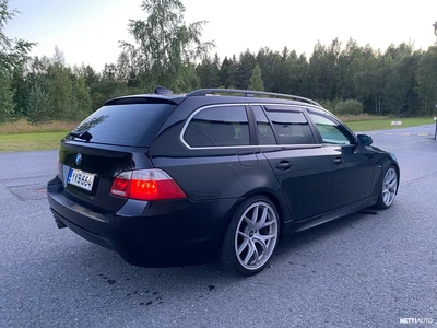 BMW 525 i Touring 2004, photo 4/7