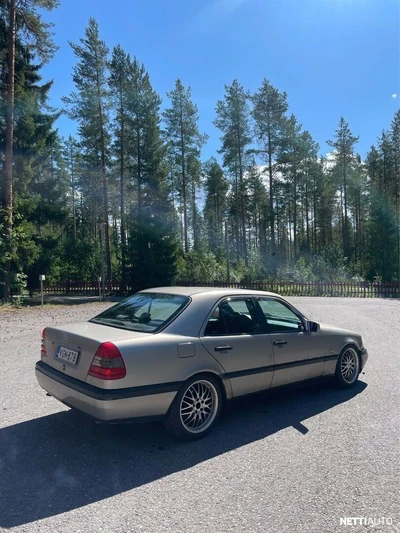 Mercedes-Benz 180 1996, kuva 3/11