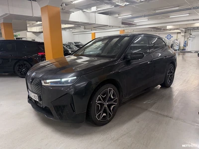 BMW iX xDrive50 Sports Package 2022, kuva 2/11