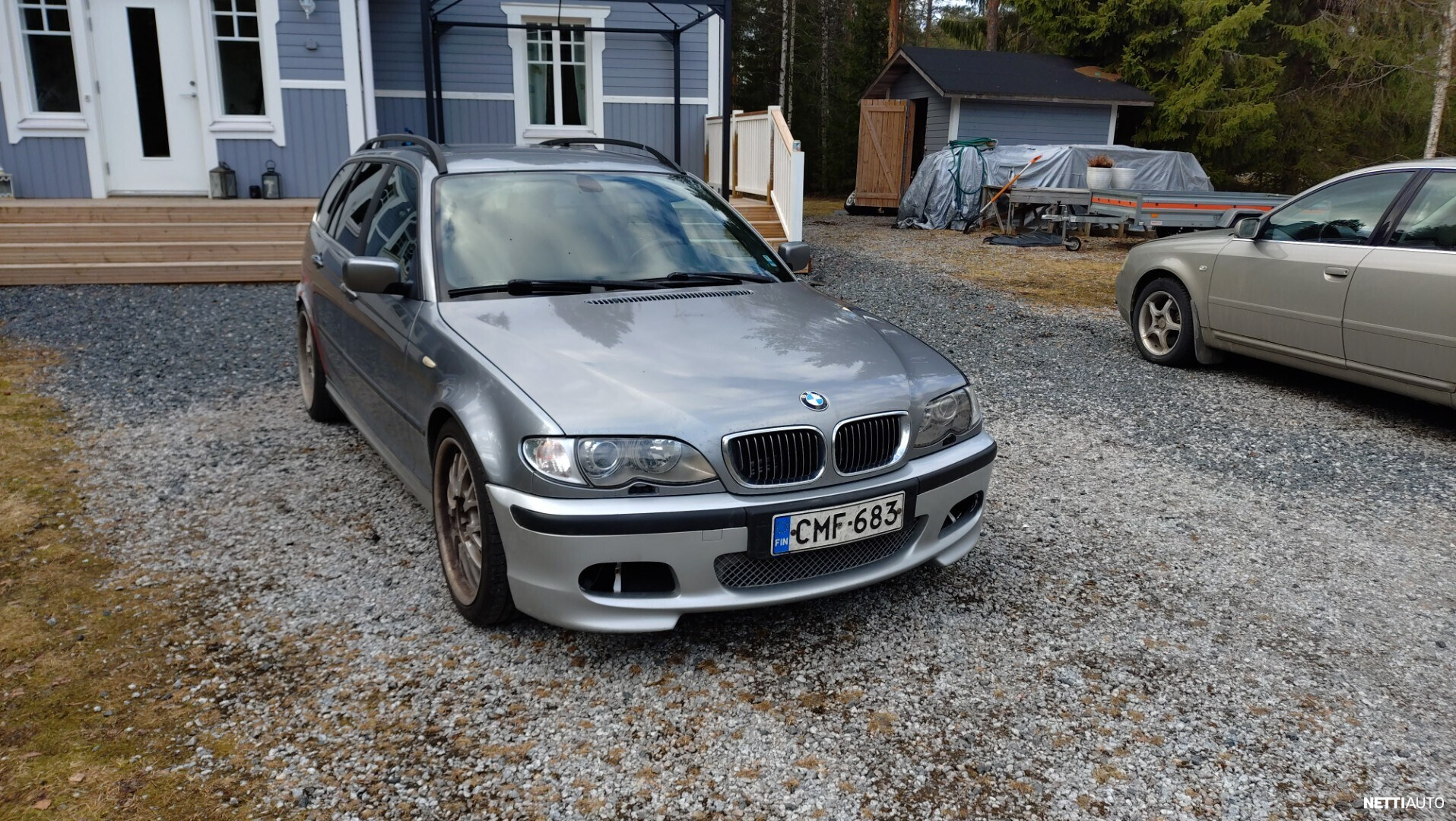 BMW 330