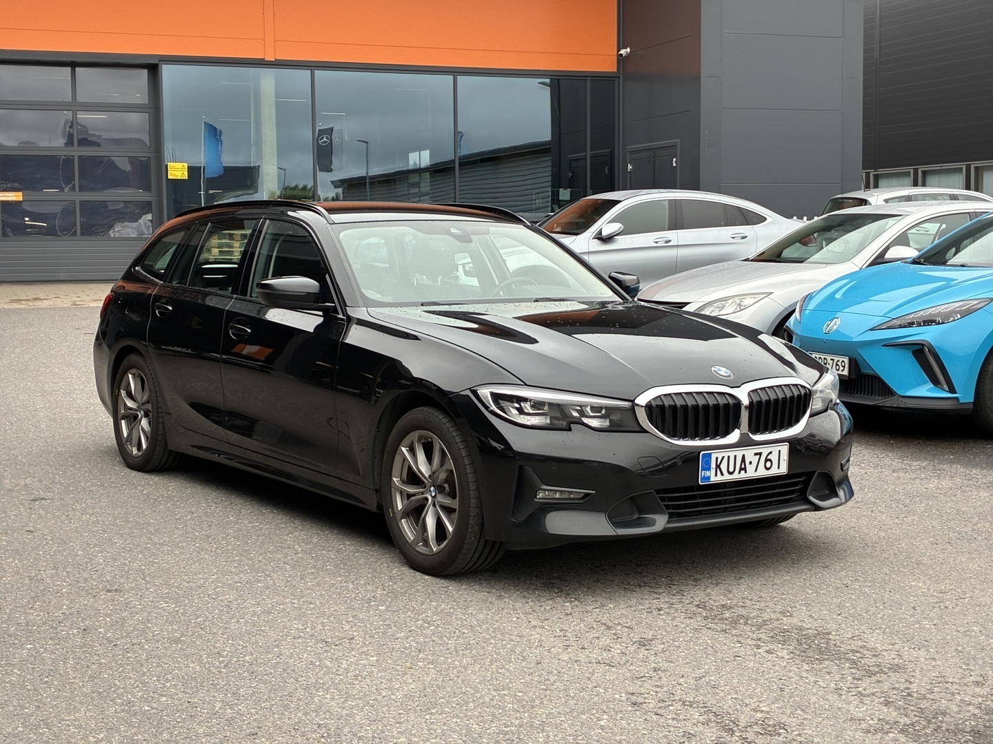 BMW 320