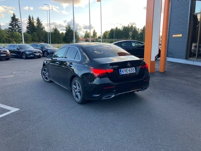 Mercedes-Benz A 250 e A sedan AMG Line 2023, photo 3/7
