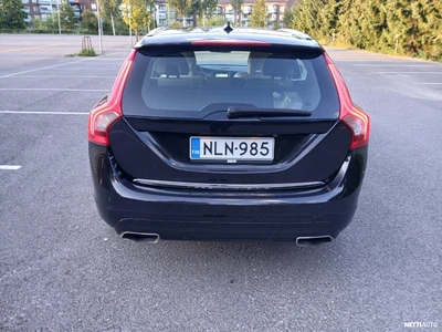 Volvo V60 2014, photo 4/10