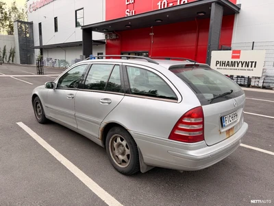 Mercedes-Benz C 220 2003, kuva 5/14