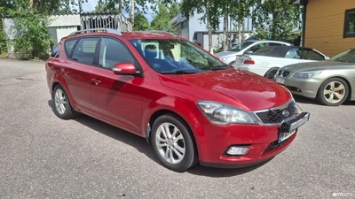 Kia Ceed 2011, kuva 2/14