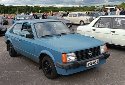 Opel Kadett 1982, kuva 5/5