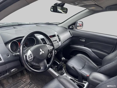 Mitsubishi Outlander 2008, kuva 4/5
