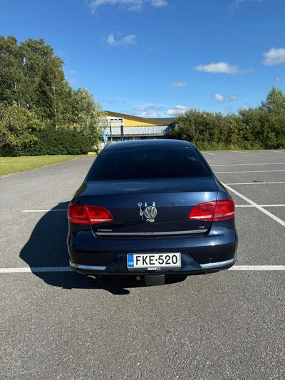 Volkswagen Passat 2011, kuva 4/7