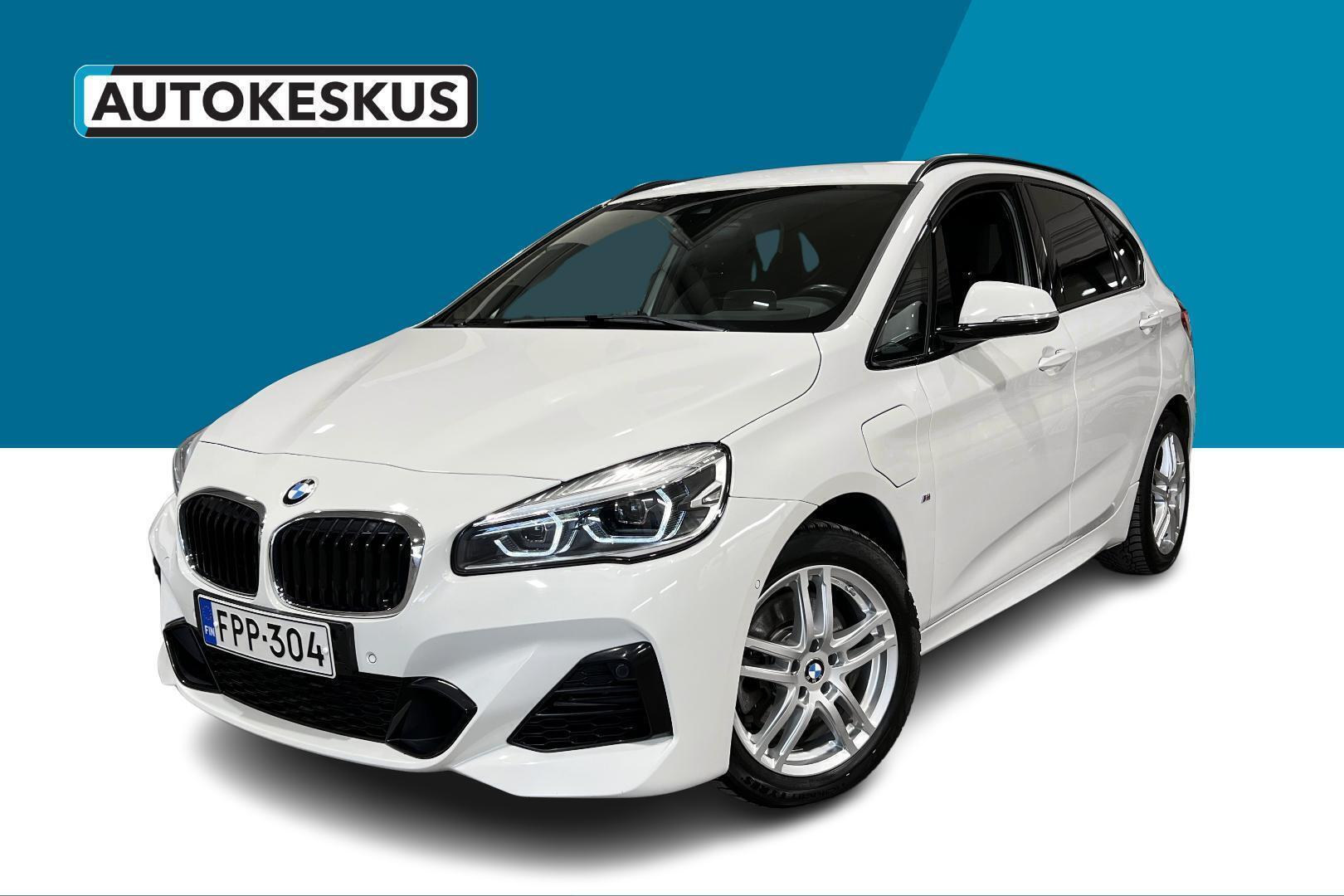 BMW 225