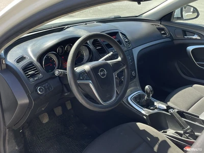 Opel Insignia 2011, photo 6/9