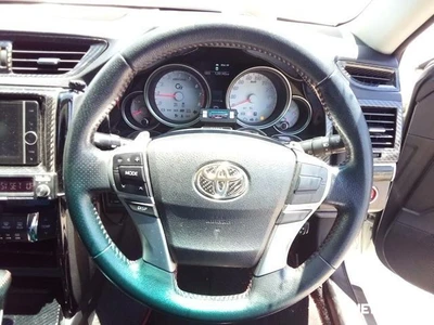 Toyota Mark X 2013, kuva 6/9