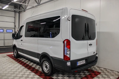 Ford Transit 350 2,2 TDCi L2H2 2018, photo 4/22