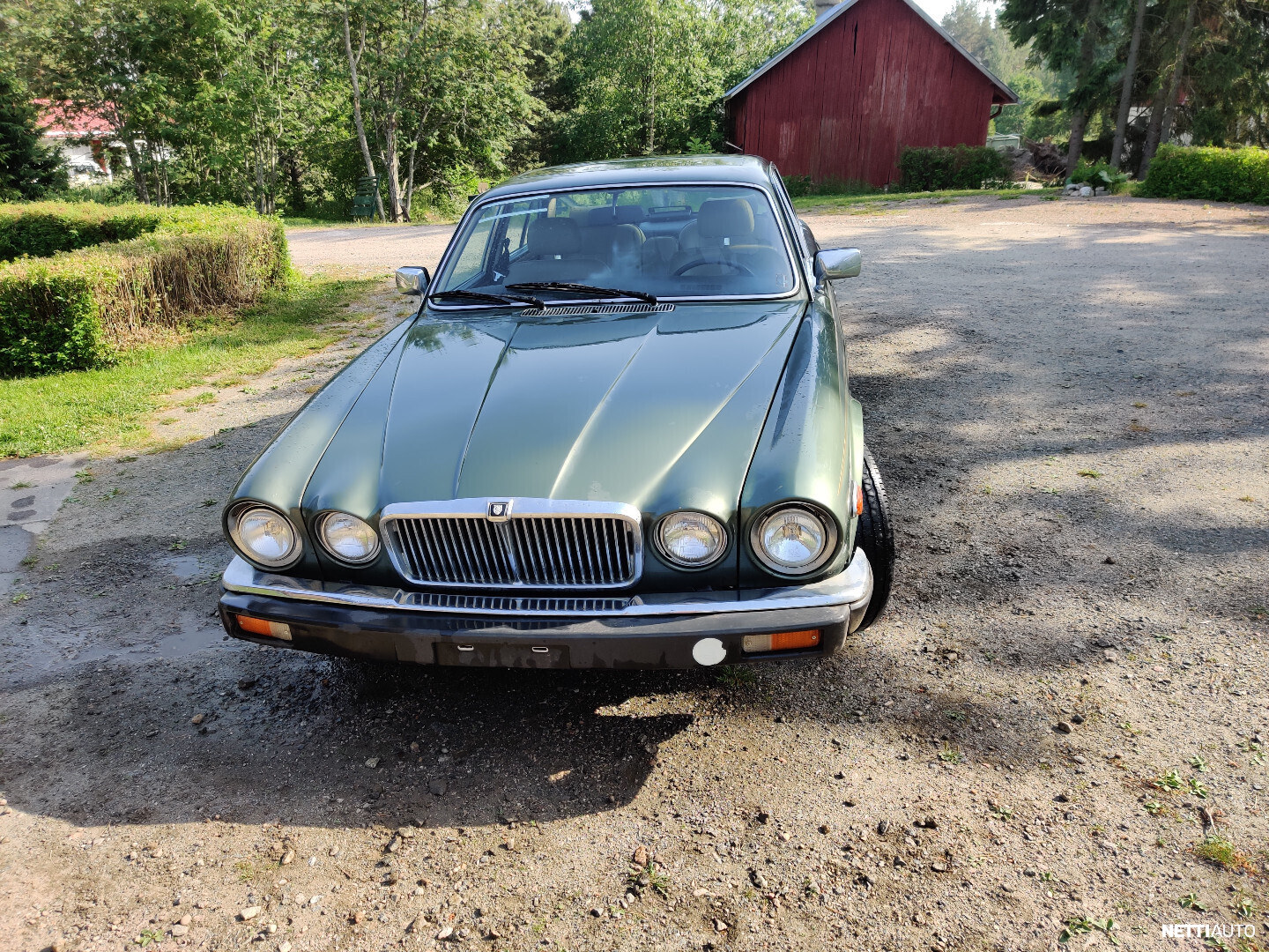 Jaguar XJ6