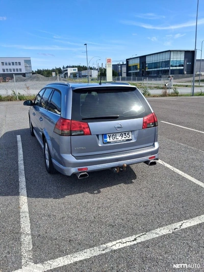Opel Vectra 2,8 Turbo V6 Sport 5d 2006, photo 2/10