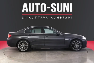BMW 520 2014, photo 2/10