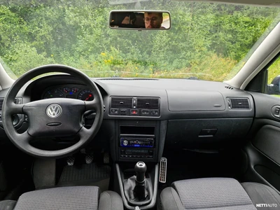 Volkswagen Golf 2003, kuva 7/13