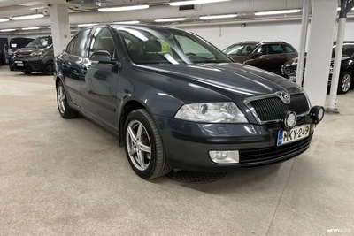 Skoda Octavia 1,9 TDI Elegance 2008, photo 5/23
