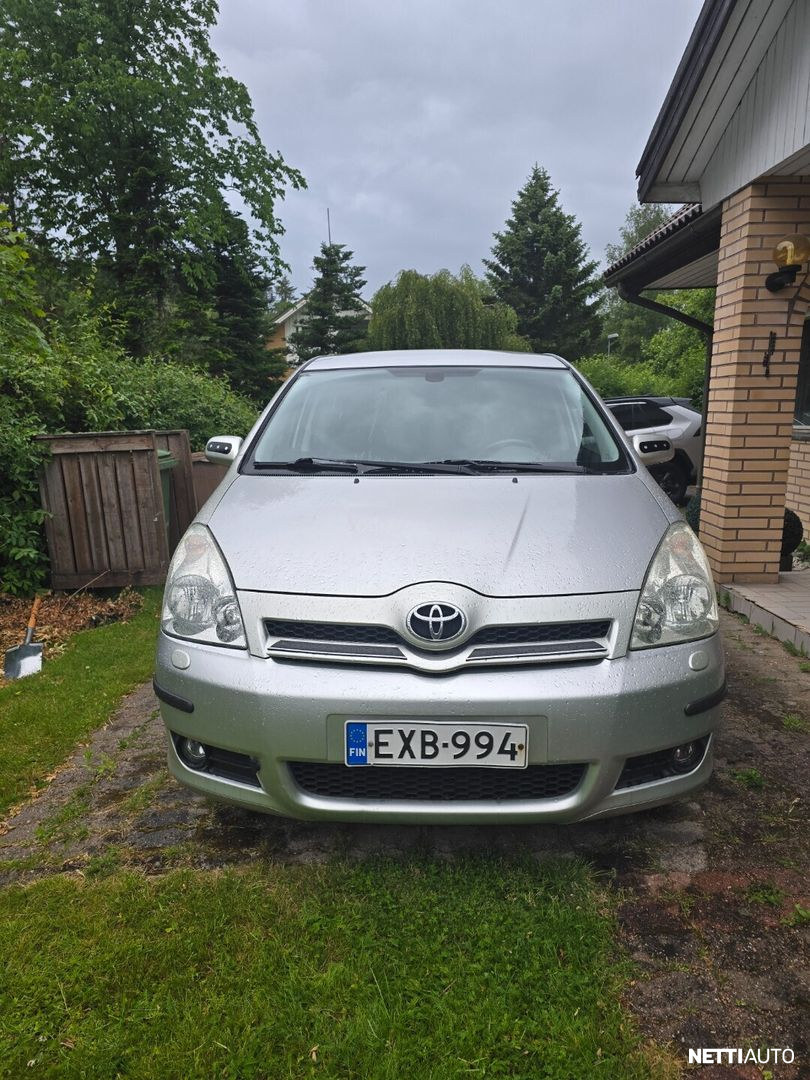 Toyota Corolla Verso