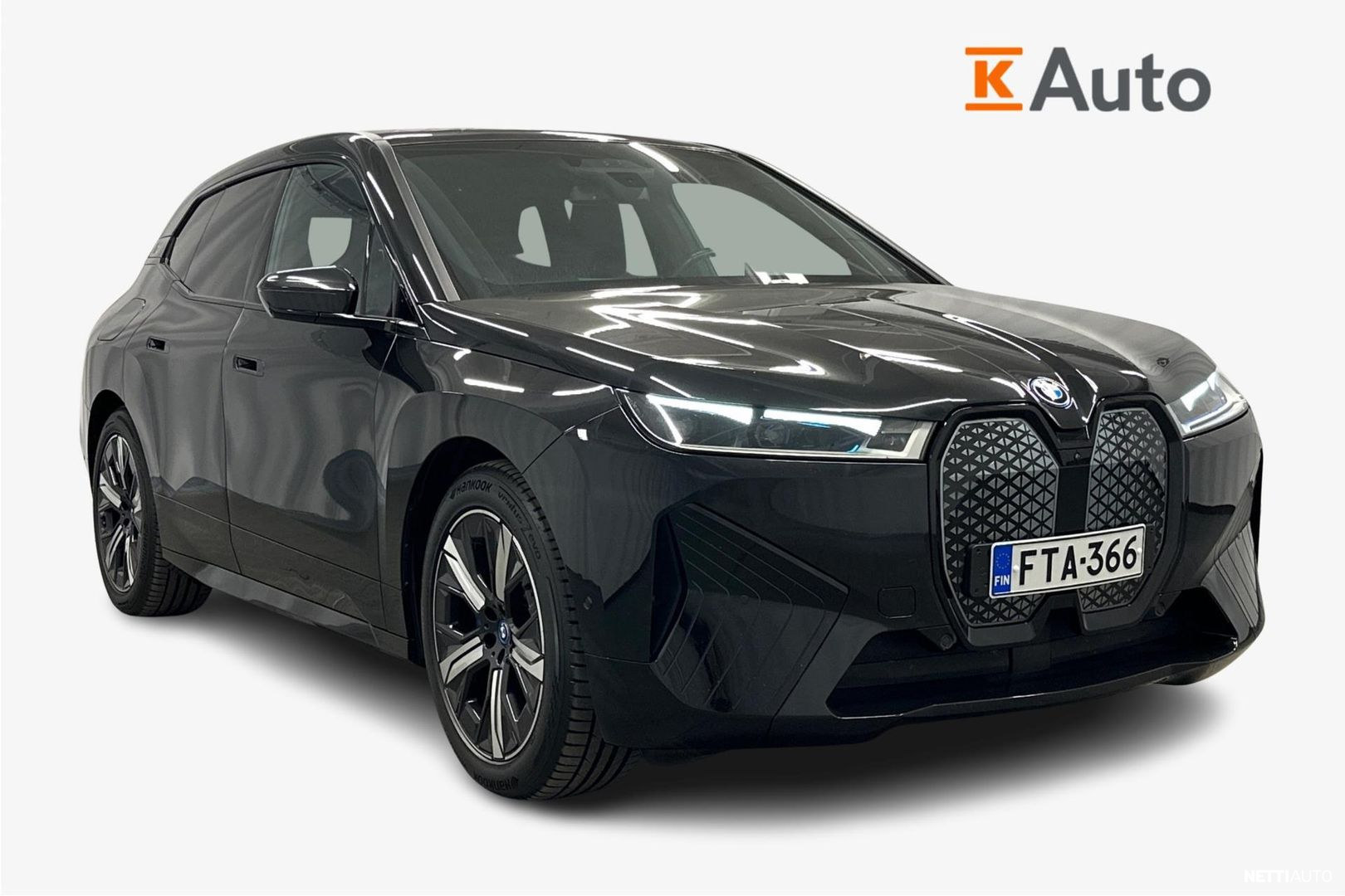BMW iX