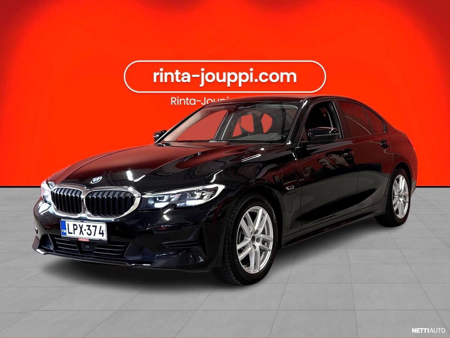 BMW 320