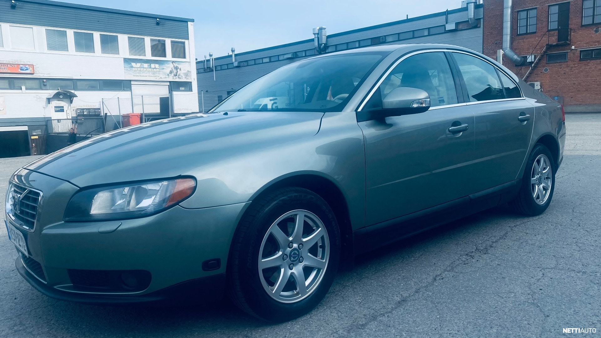 Volvo S80