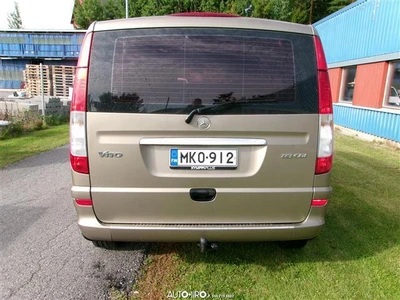 Mercedes-Benz Vito 2011, photo 3/10