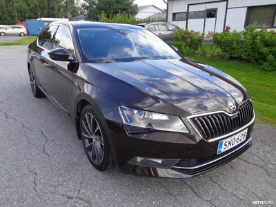 Skoda Superb 2016, kuva 2/29